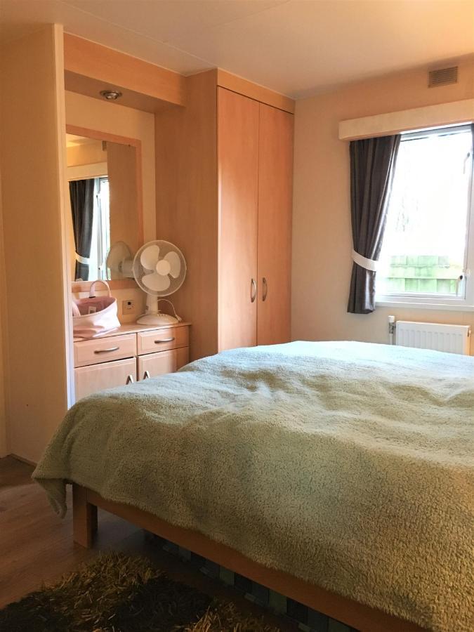 Prachtige Luxe Chalet Op De Veluwe Nabij Hoenderloo Exteriér fotografie